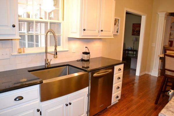 11304 Hemlock St, Overland Park, KS 66210