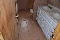 9732 Elm Ave, Kansas City, MO 64134