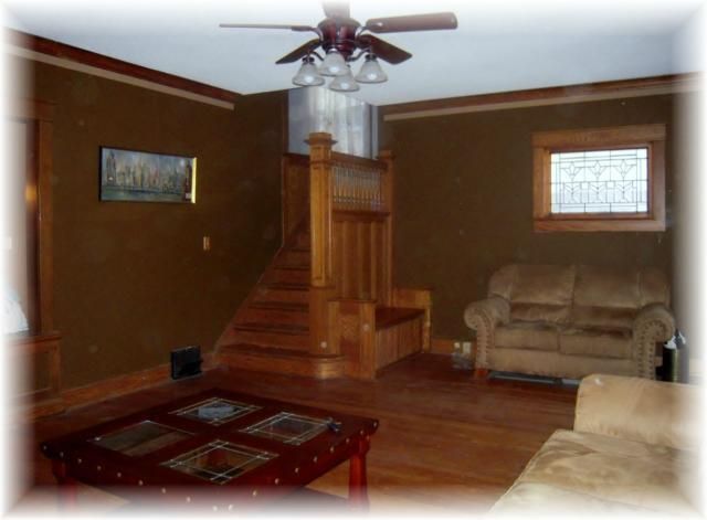110 N Lawn Ave, Kansas City, MO 64126