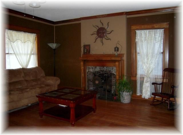 110 N Lawn Ave, Kansas City, MO 64126