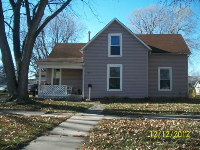 616 S Willow St, Ottawa, KS 66067