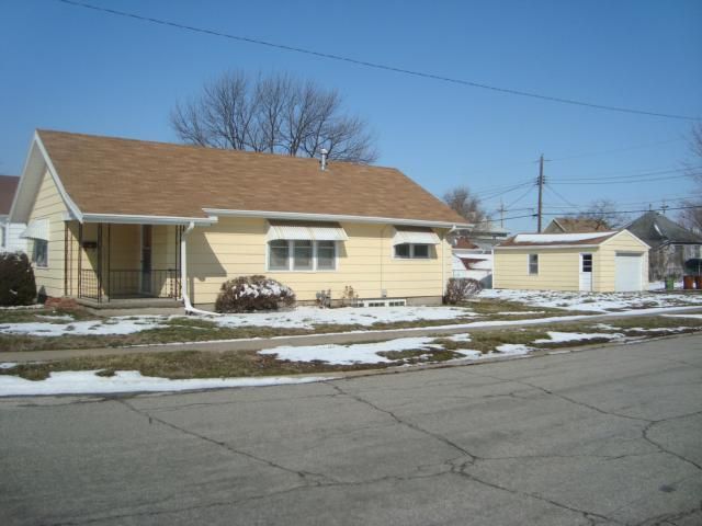 403 Michigan Ave, St Joseph, MO 64504