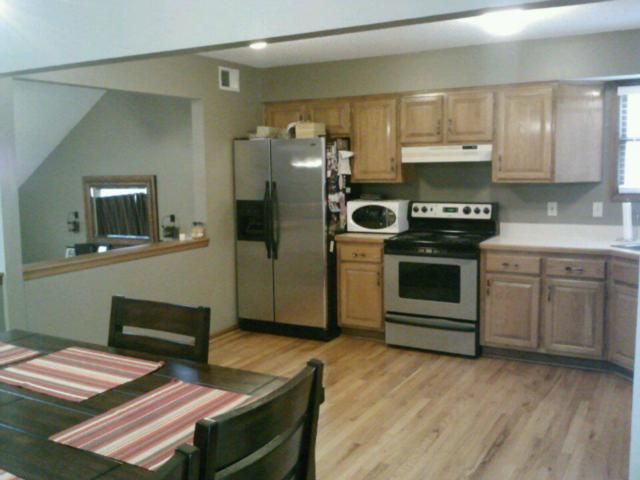 6134 W 158th St, Overland Park, KS 66223