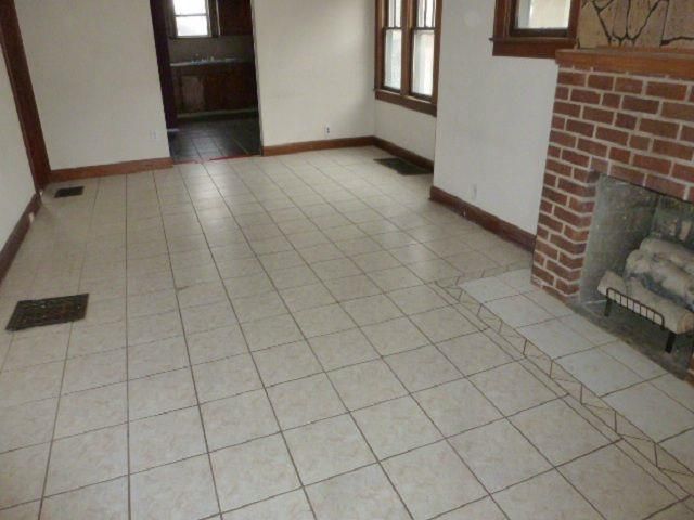 3722 Ruby Ave, Kansas City, KS 66106