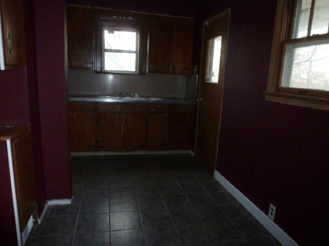 3722 Ruby Ave, Kansas City, KS 66106