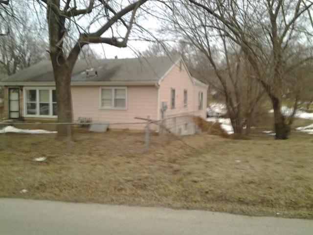 1617 Scott St, Independence, MO 64052