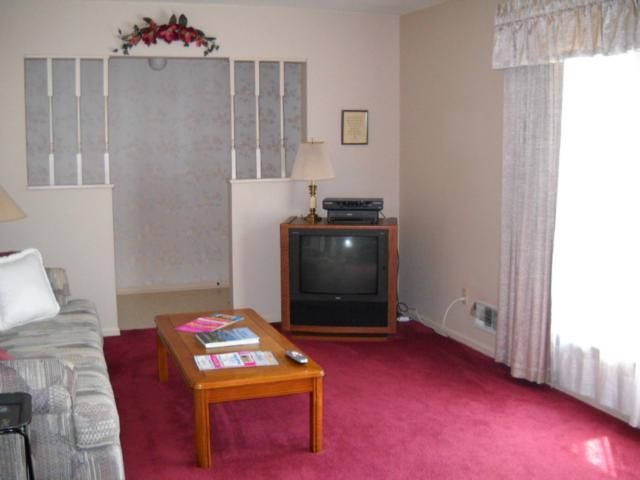 809 Ute St, Independence, MO 64056