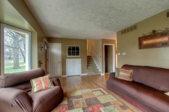 321 S Stevenson St, Olathe, KS 66061