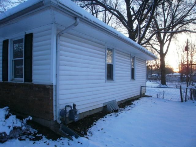 9211 Marsh Ave, Kansas City, MO 64138