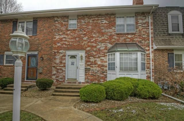 9619 Perry Ln, Overland Park, KS 66212