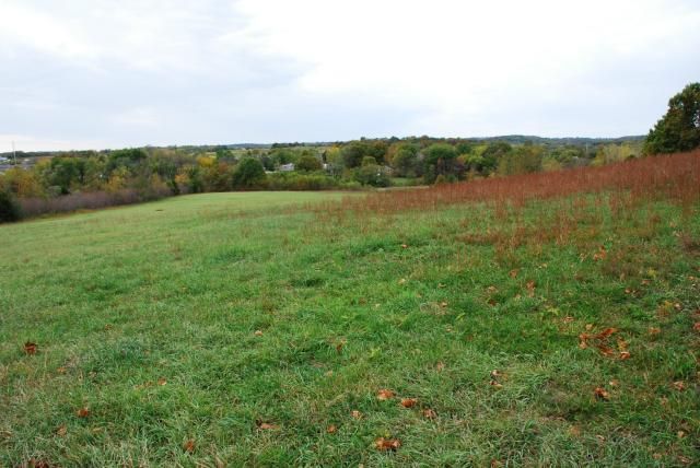 4023 10th Ave, Leavenworth, KS 66048