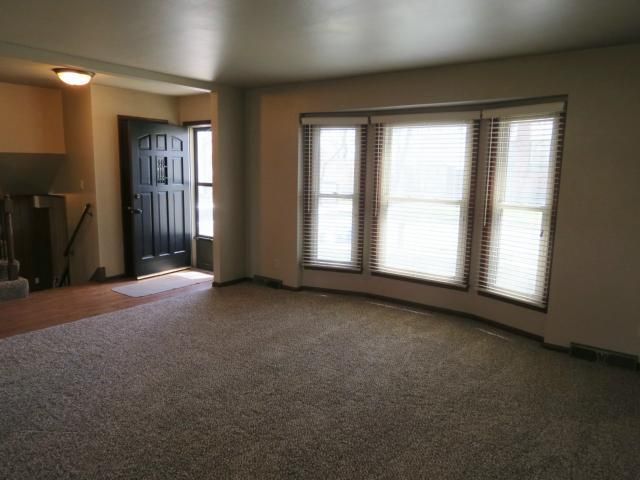 10108 W 97th Ter, Overland Park, KS 66212