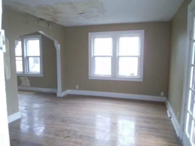 4445 Washington St, Kansas City, MO 64111