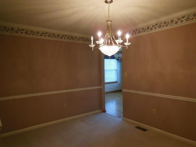 13113 E 53rd Ter, Kansas City, MO 64133