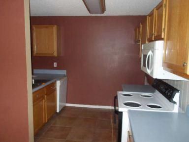 4848 Tempe St, Lawrence, KS 66047