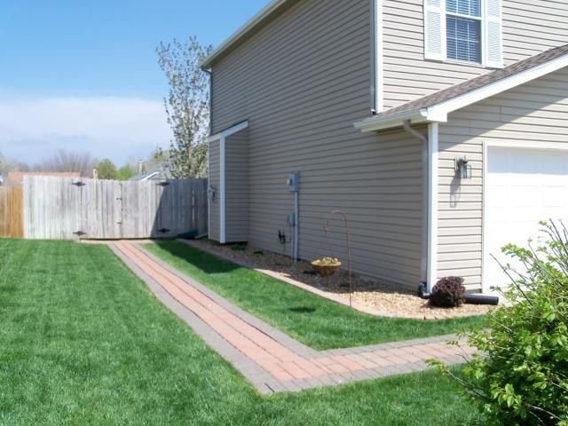 8609 N Sheldon Ave, Kansas City, MO 64153