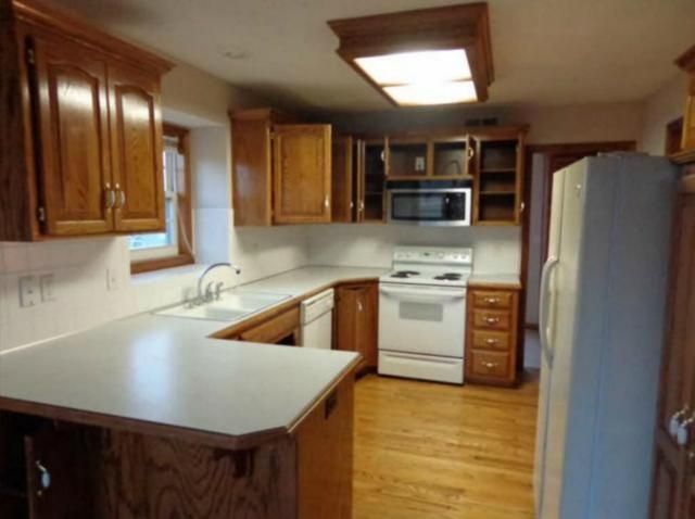 7809 Nodaway Ave, Kansas City, MO 64152