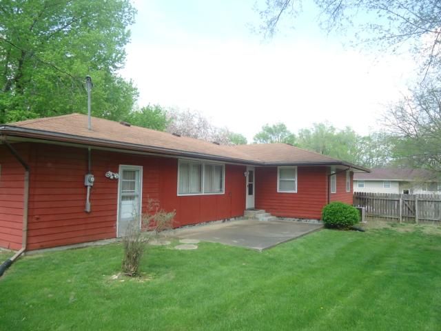 1300 Fox St, Atchison, KS 66002