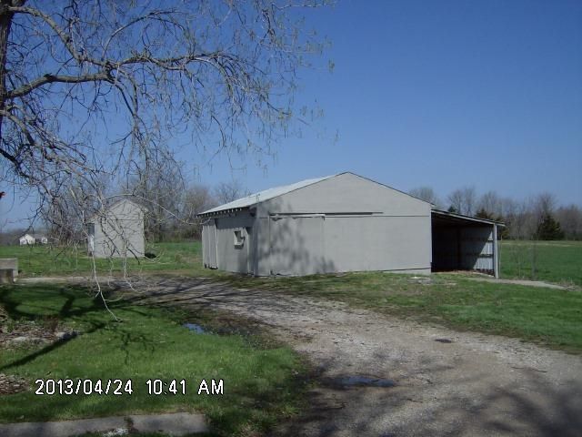 566 NW 1381 Rd, Holden, MO 64040