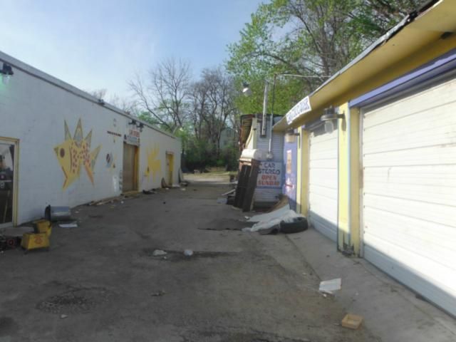 4900 State Ave, Kansas City, KS 66102