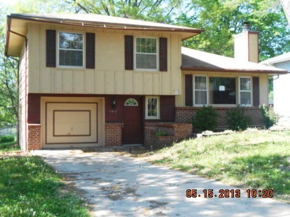 6901 NW 77th Ter, Kansas City, MO 64152