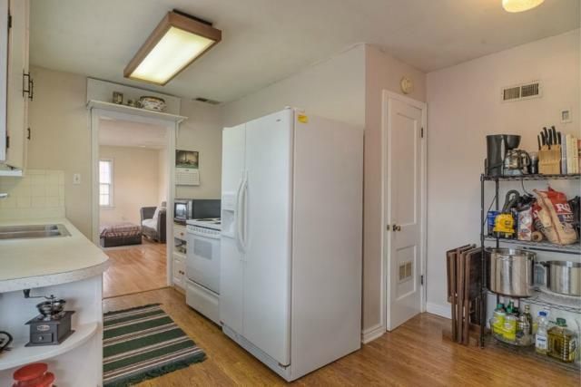 110 W 89th Ter, Kansas City, MO 64114