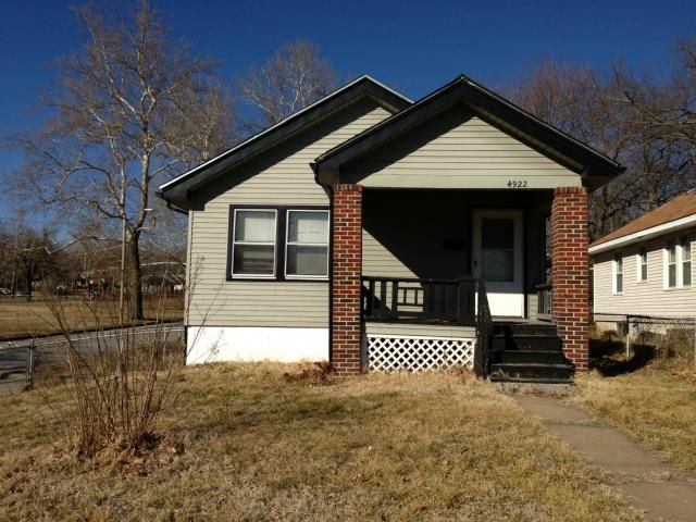 4922 E 27th St, Kansas City, MO 64127