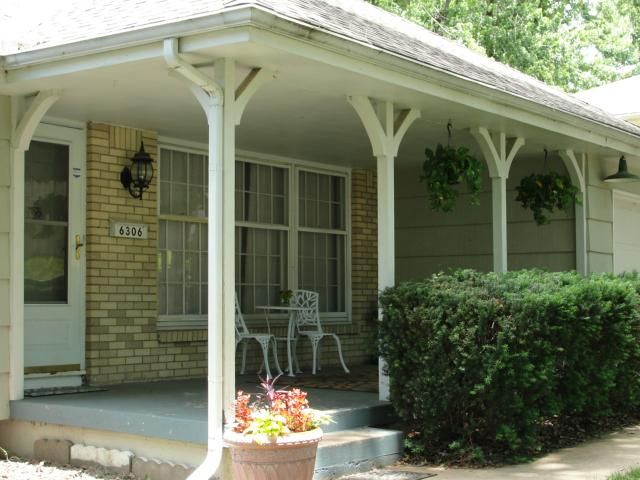6306 E 102nd St, Kansas City, MO 64134