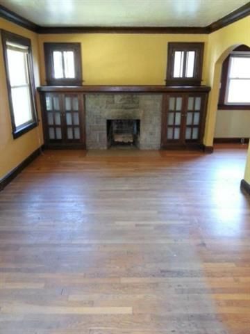 6205 Rockhill Rd, Kansas City, MO 64110