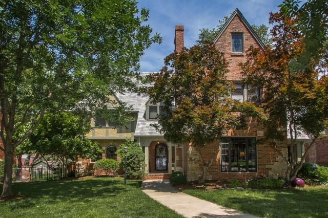 640 W 67th Ter, Kansas City, MO 64113
