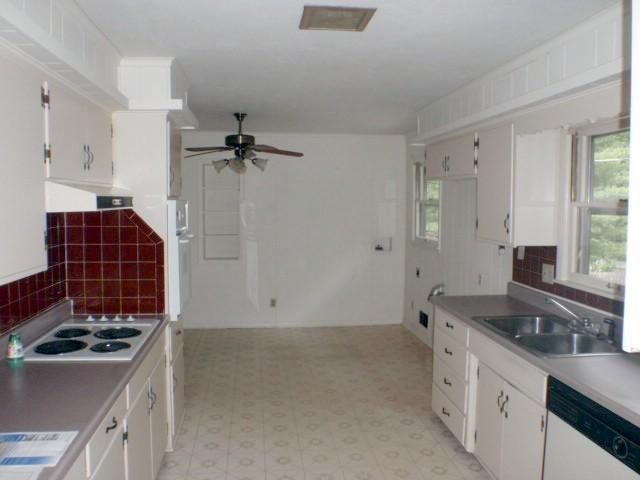 10415 Baltimore Ave, Kansas City, MO 64131
