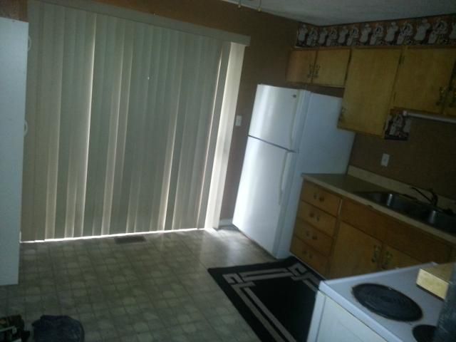 8728 E 96th Ter, Kansas City, MO 64134