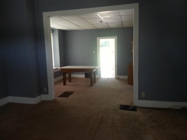 2015 S 22nd St, Kansas City, KS 66106