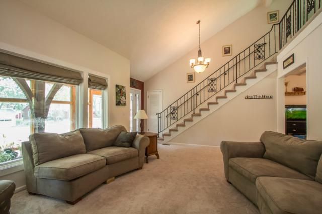 6816 W 78th Ter, Overland Park, KS 66204