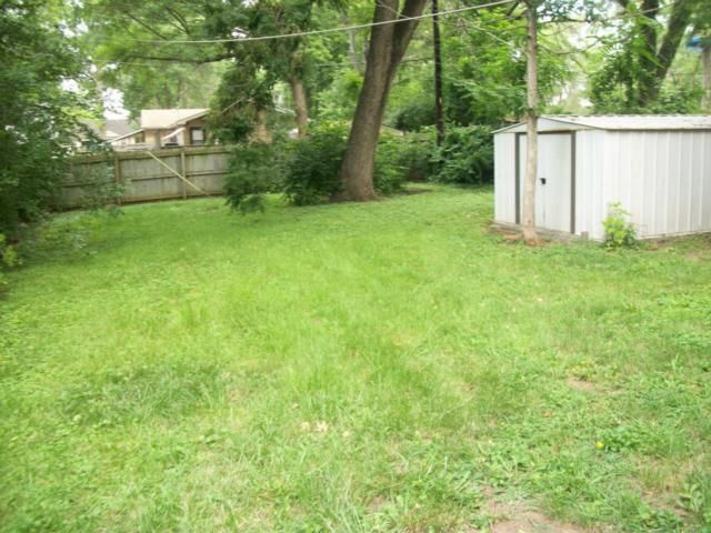 8908 Mcgee St, Kansas City, MO 64114
