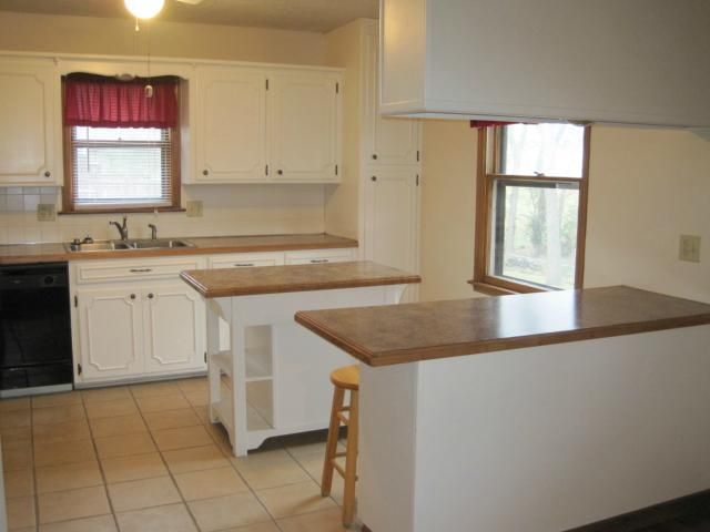 11005 E 44 Ter, Kansas City, MO 64133