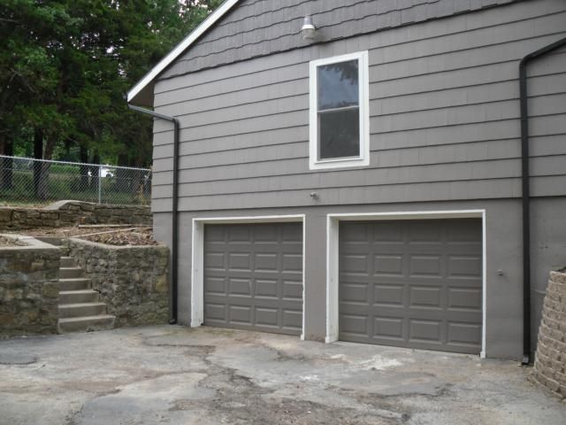 5801 Foster St, Overland Park, KS 66202