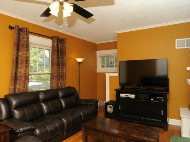 400 E 41st St, Kansas City, MO 64111