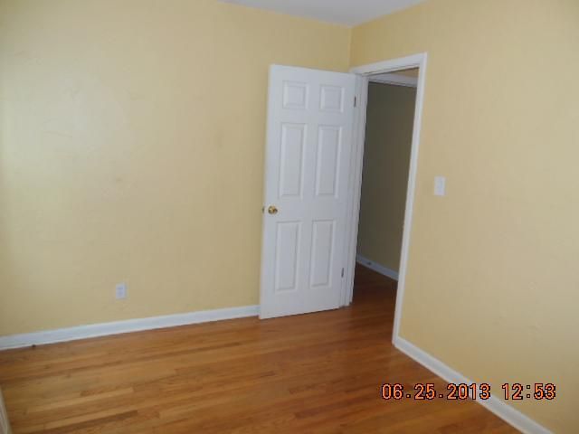 4305 E 113th Ter, Kansas City, MO 64137