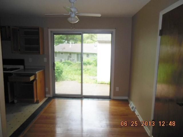 4305 E 113th Ter, Kansas City, MO 64137