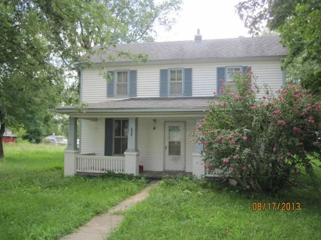 303 E Kansas Ave, Blue Mound, KS 66010