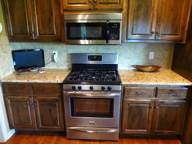 17329 Hauser St, Overland Park, KS 66062