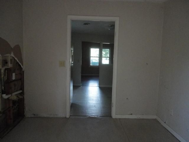 5223 E 54th St, Kansas City, MO 64130