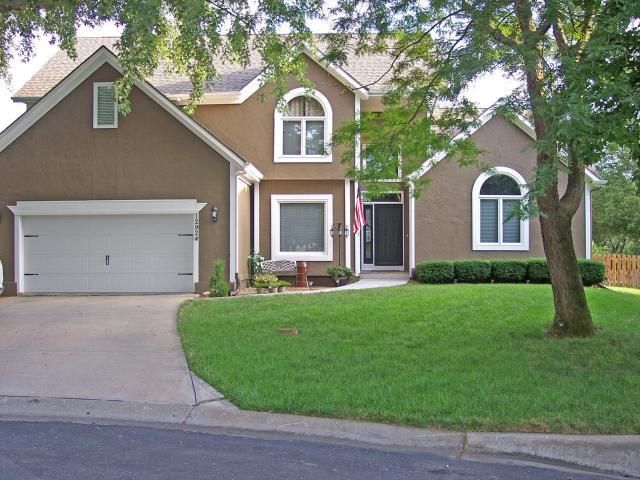 12924 Farley St, Overland Park, KS 66213