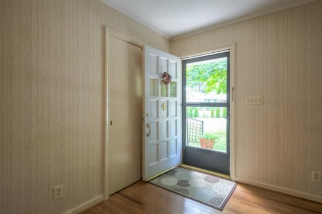 8137 Mercier St, Kansas City, MO 64114