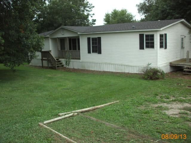 315 W 6th St, Tina, MO 64682