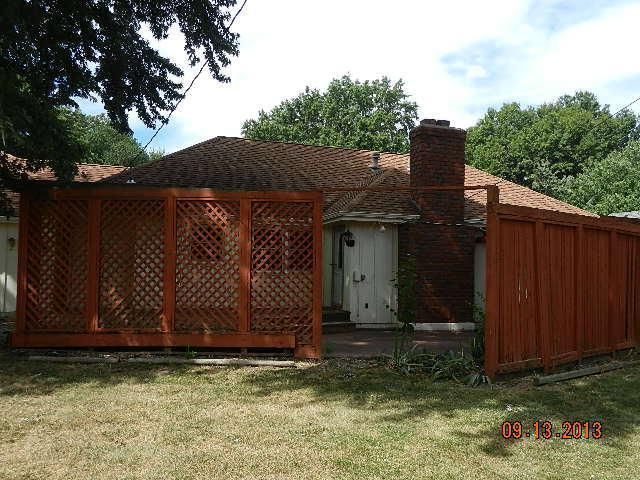 7521 Evanston Ave, Raytown, MO 64133