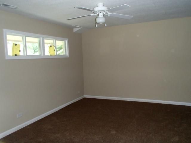 941 Ash St, Ottawa, KS 66067