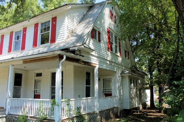 631 N Main St, Ottawa, KS 66067