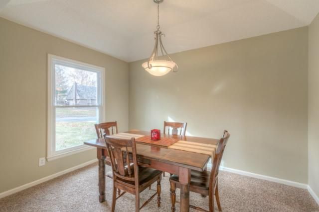 38 E 106th St, Kansas City, MO 64114